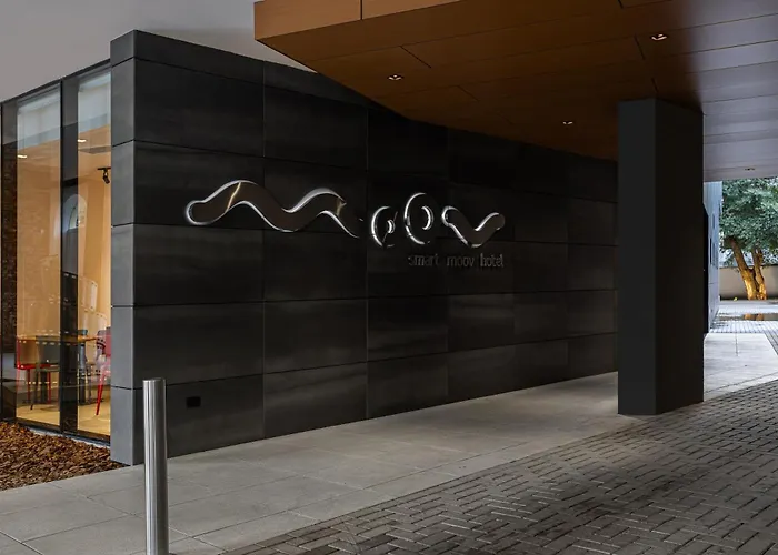Hotel Moov